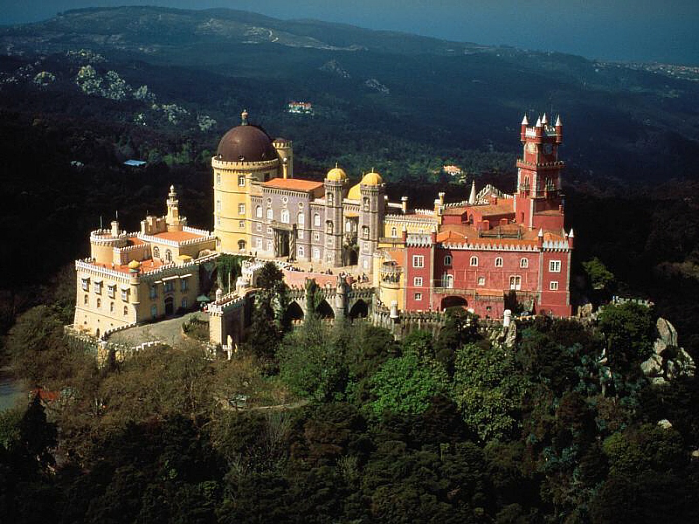 Pena Palace: One of The Seven Wonders of Portugal - Livology